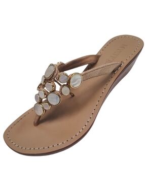 MYSTIQUE BOUTIQUE Wedge Thong Neutral And Pearl Button Low Heel Sandal 10